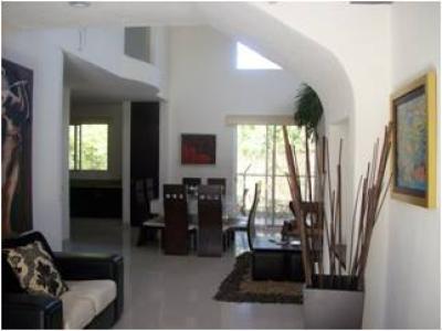 Townhouse For sale in Puerto Vallarta, Jalisco, Mexico - Paseo de las Flores w/ Blvd. Nuevo Vallarta