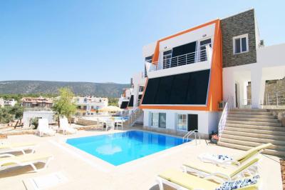 Villa For sale in Didim, Aydin, Turkey - Akbuk