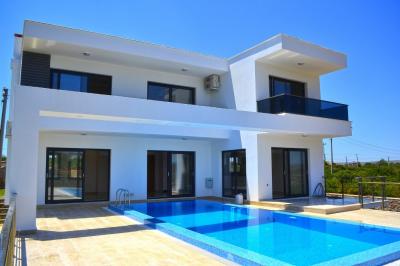 Villa For sale in Didim, Aydin, Turkey - Akbuk 