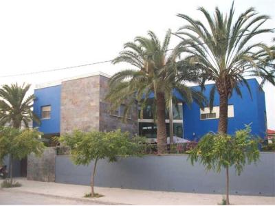 Villa For sale in ALICANTE, ALICANTE, Spain - C/ CONCHA ESPINA, 17