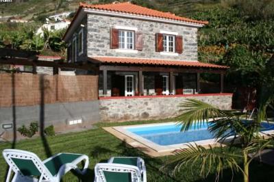 Cabin/Cottage For rent in arco da calheta, madeira, Portugal - sitio do pombal