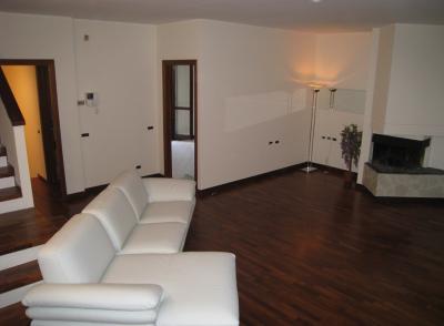 Villa For sale in Milano Paullo, Milan, Italy - Via Milano 87