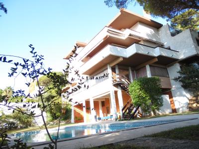 Villa For sale in Cascais, Lisboa, Portugal - Estoril