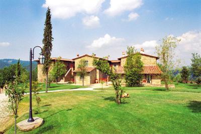 Hotel For sale in Valdichana, Tuscany, Italy