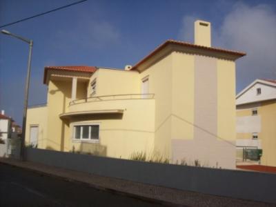 Villa For sale in Nazaré, Silver Coast, Portugal