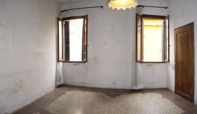 Apartment For sale in Venezia, Veneto, Italy - Cannaregio, San Giovanni Grisostomo