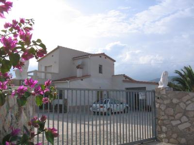 Villa For sale in ampolla, tarragona costa dorada, Spain